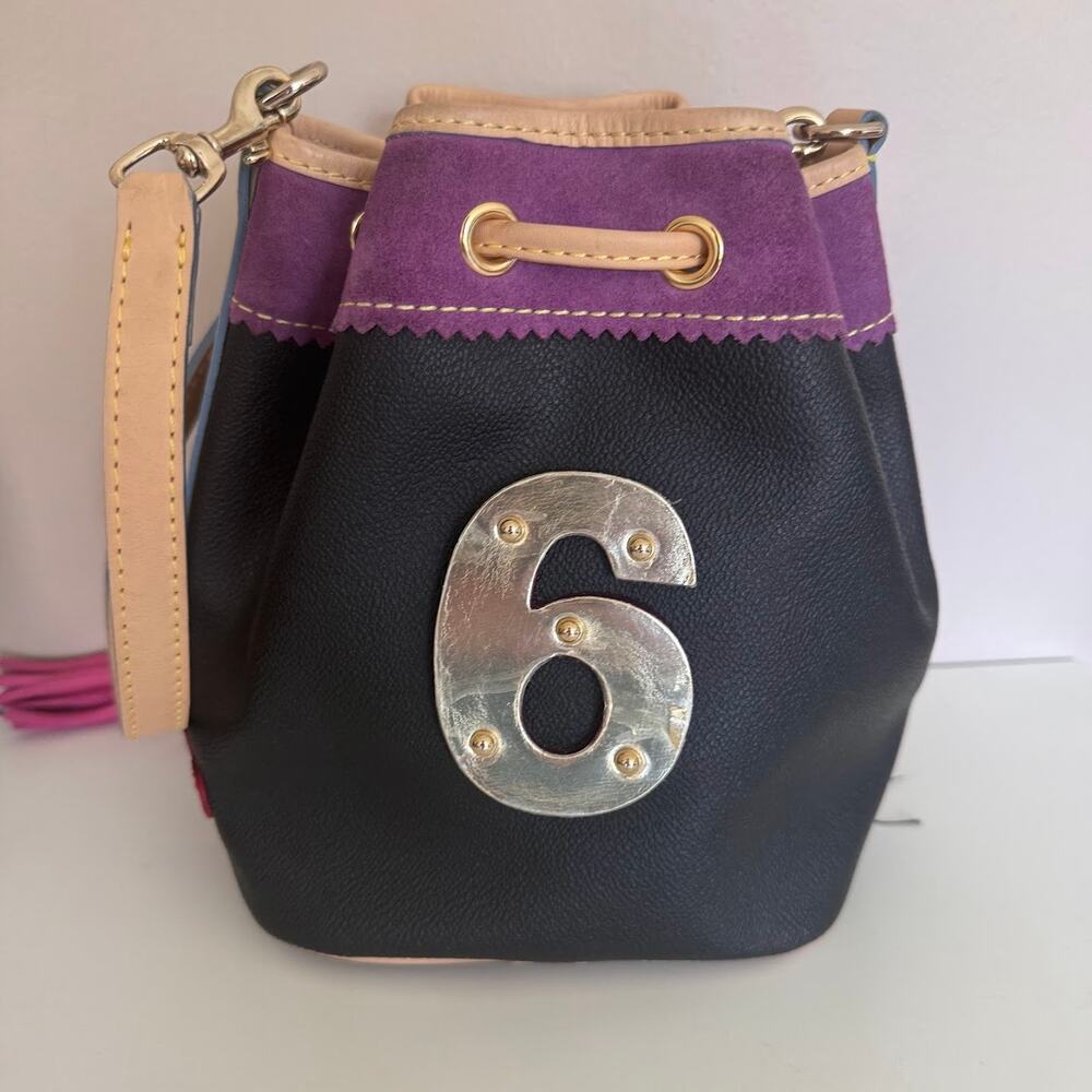 Dooney & Bourke Vintage #6 Drawstring Bucket Bag Lindsay Lohan Black Purse Y2K - Picture 7 of 14